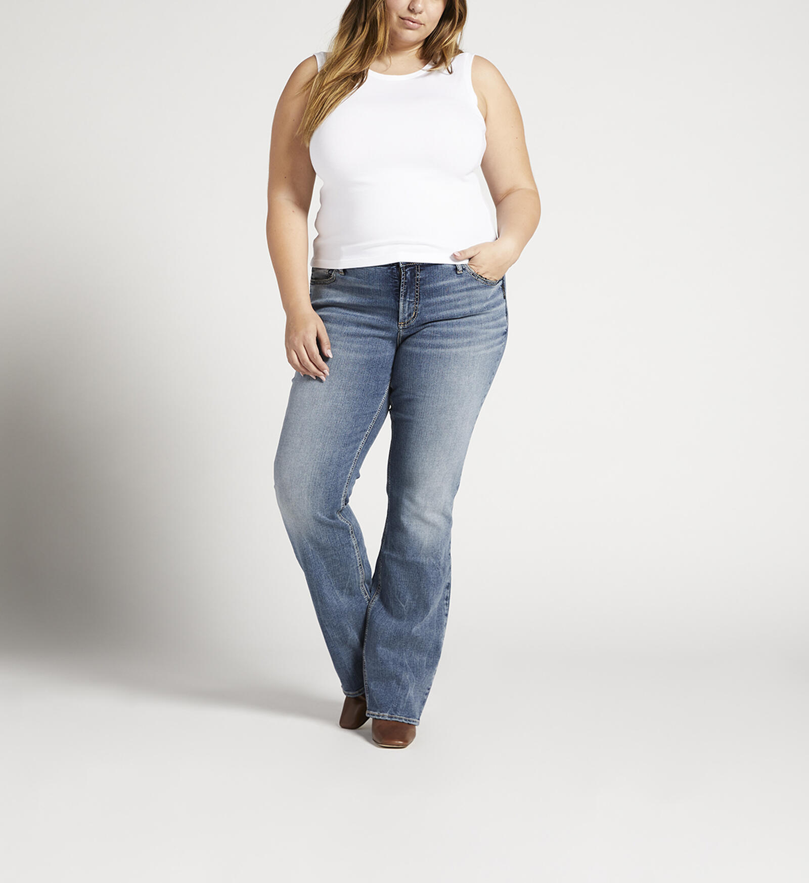 Buy Elyse Mid Rise Slim Jeans Plus Size for 52.00 | Silver Jeans