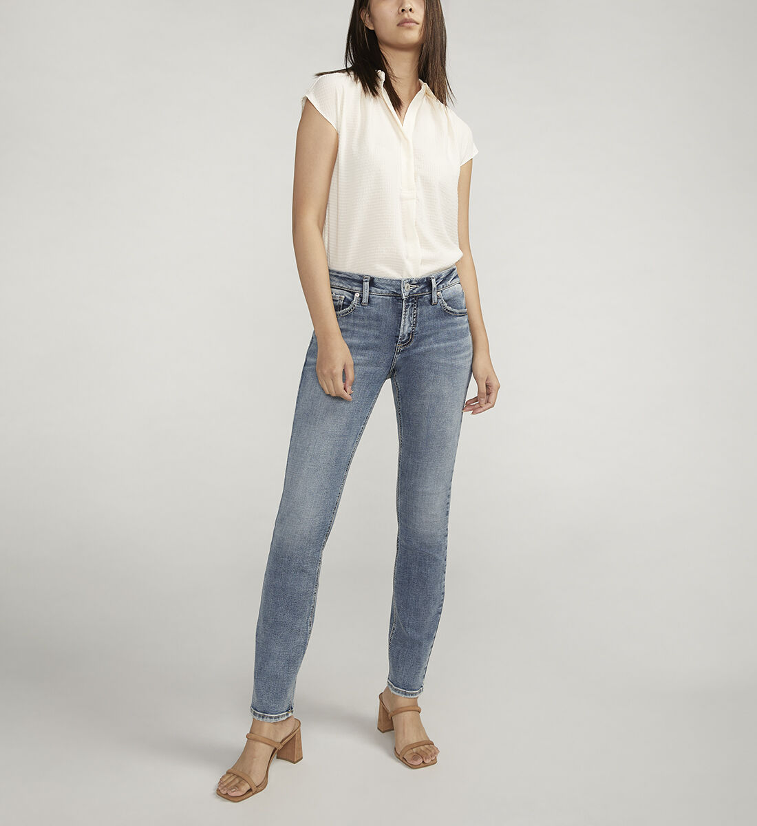 Women's Elyse Mid Rise Relaxed Fit Jeans | Silver Jeans Co.