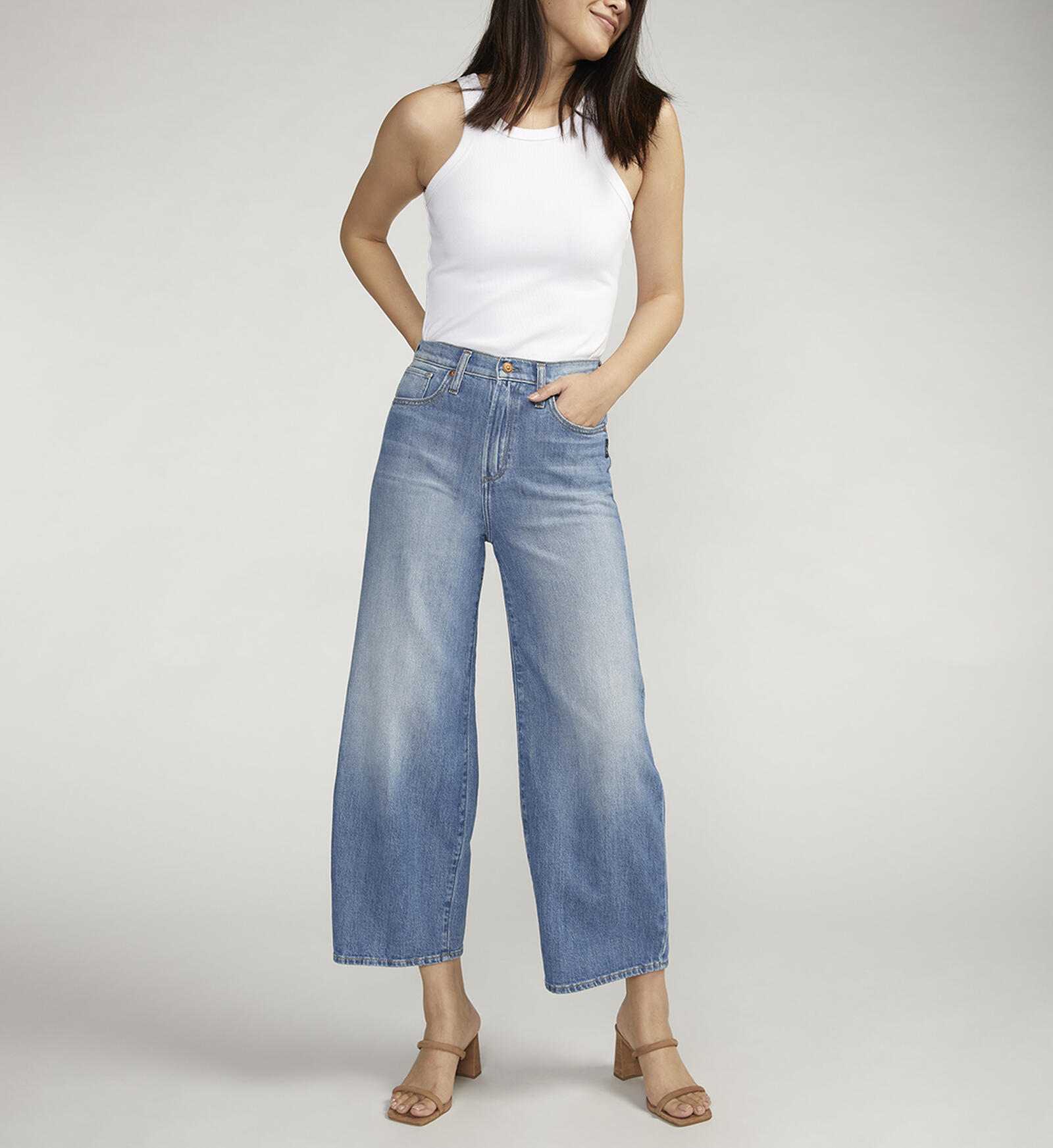 Buy High Rise Tapered Leg Mom Jean for USD 84.00