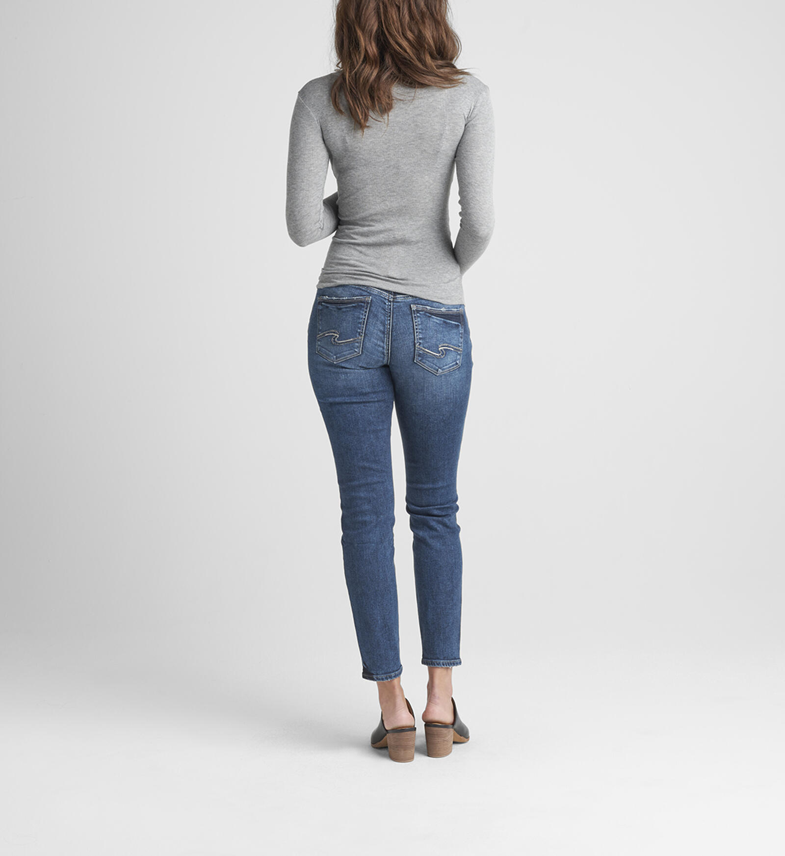 Buy Elyse Mid Rise Skinny Maternity Jeans for USD 94.00