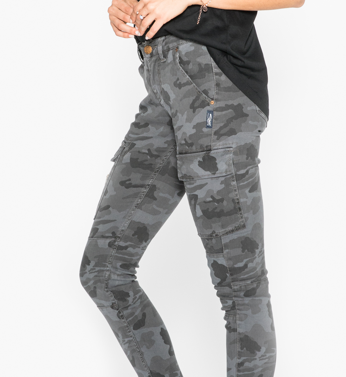 silver jeans cargo pants