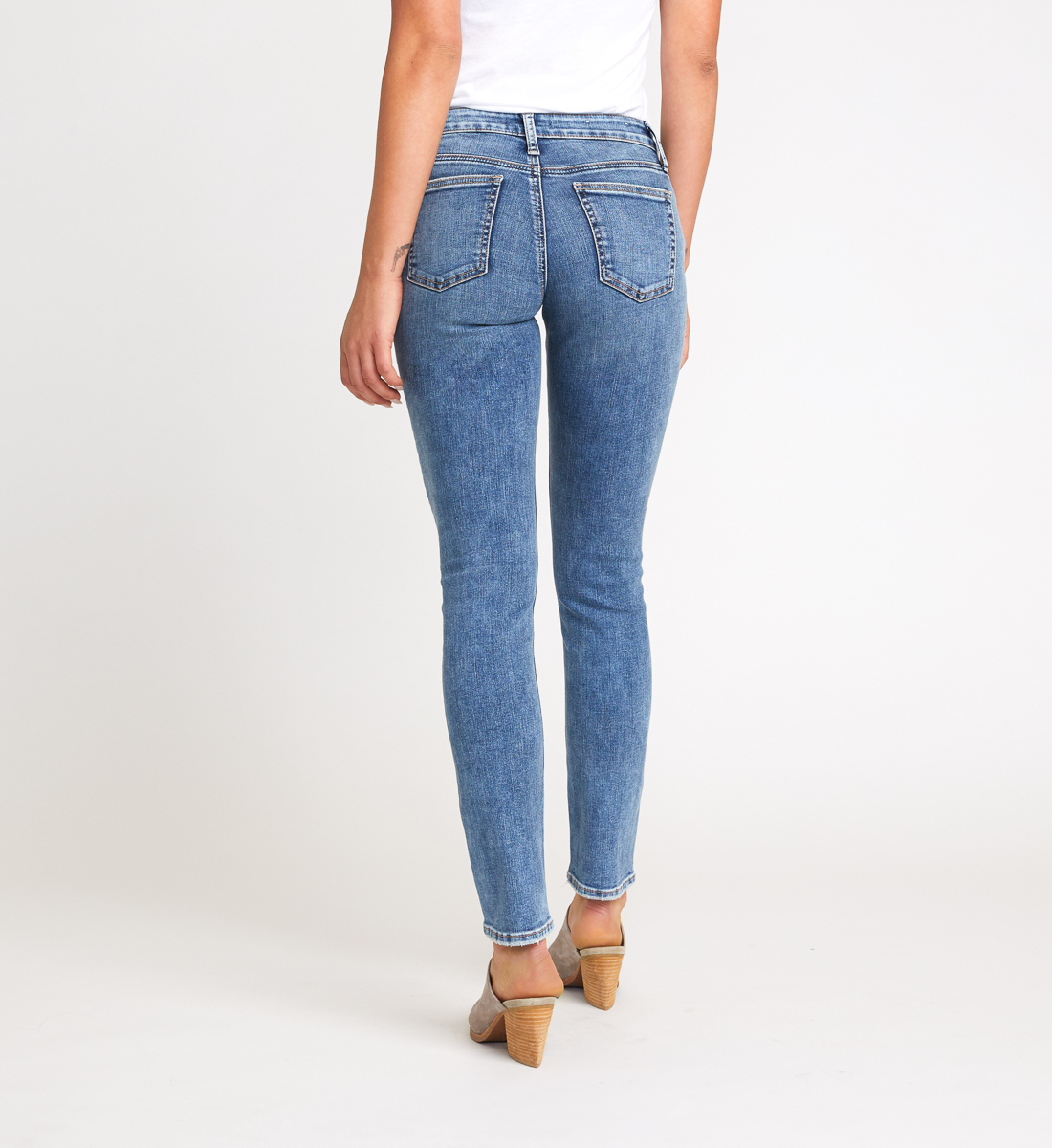 slim mid rise jeans