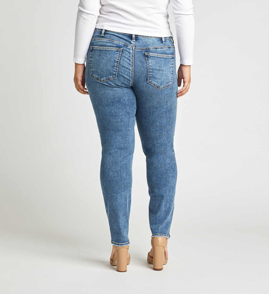 Suki Mid Rise Slim Leg Jeans Plus Size - Silver Jeans US